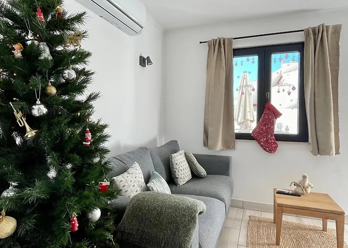 Апартаменты The Olive Tree Centre Виламура