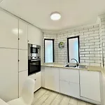 The Olive Tree Centre * Βιλαμούρα